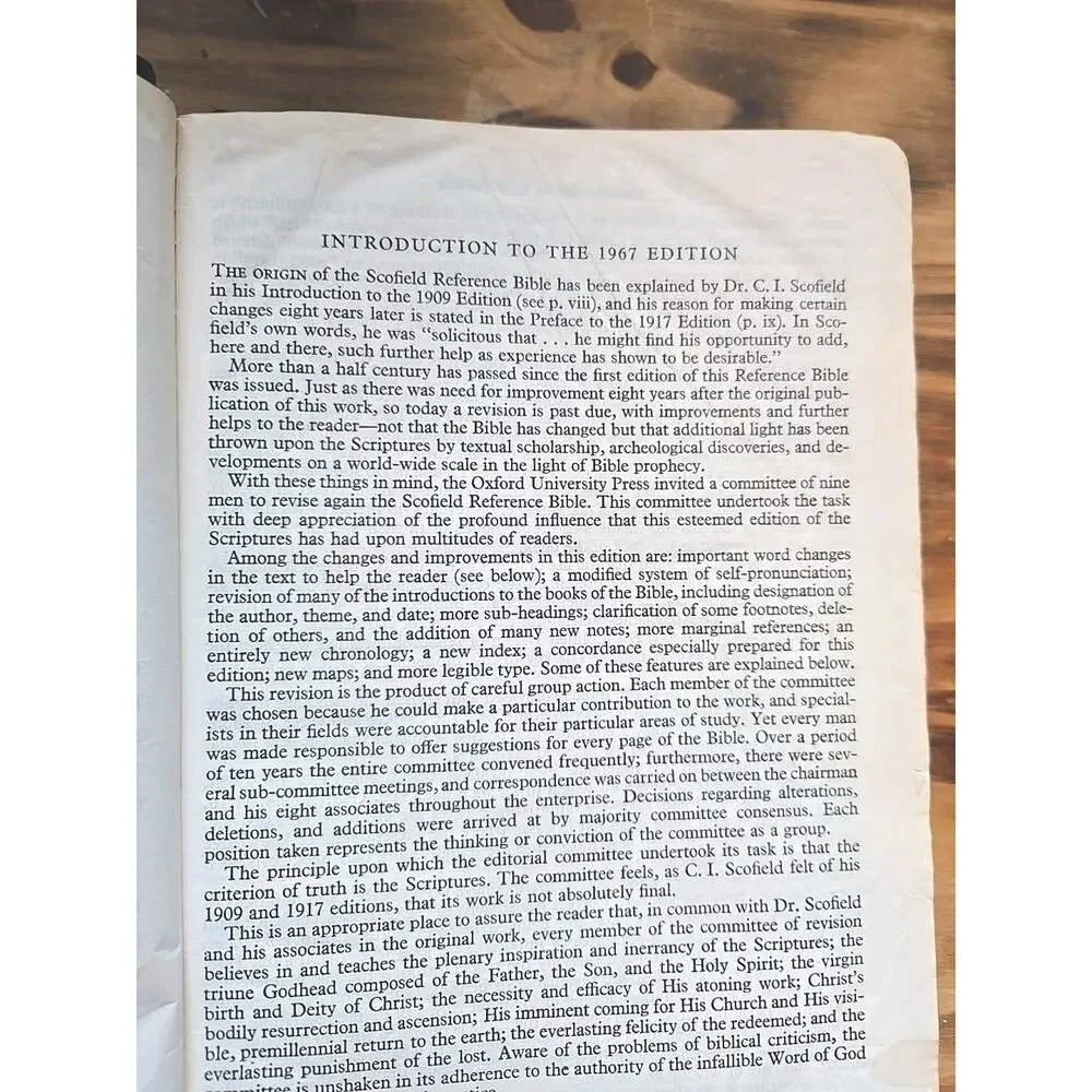 Holy Bible Old And New Testament Vintage Softcover Reference Edition Estate Find - Picture 9 of 10